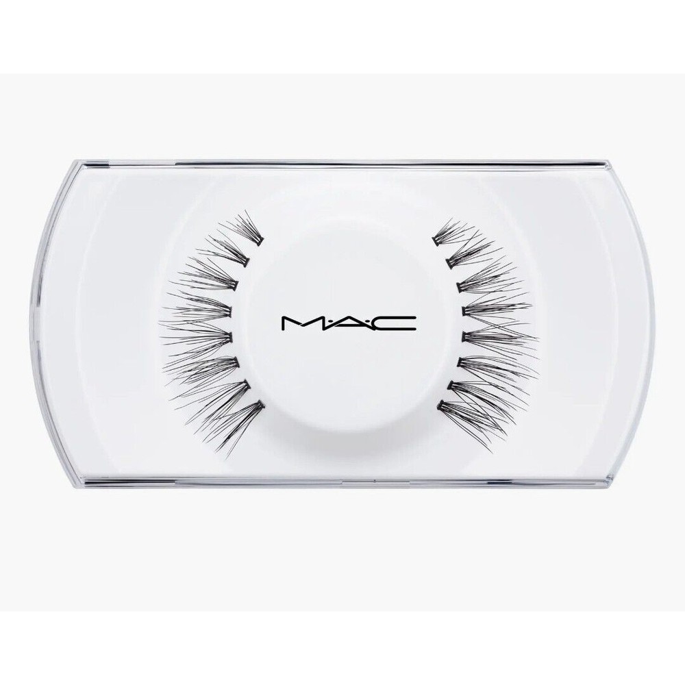 New MAC Cosmetics | False Eyelashes | A90 | Charmer Lash | 81